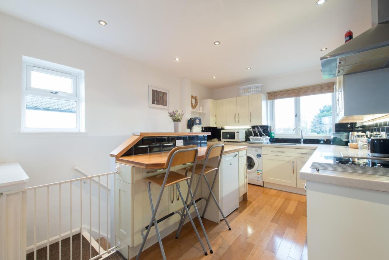 Chesterton Court Apartment Gloucester Extérieur photo